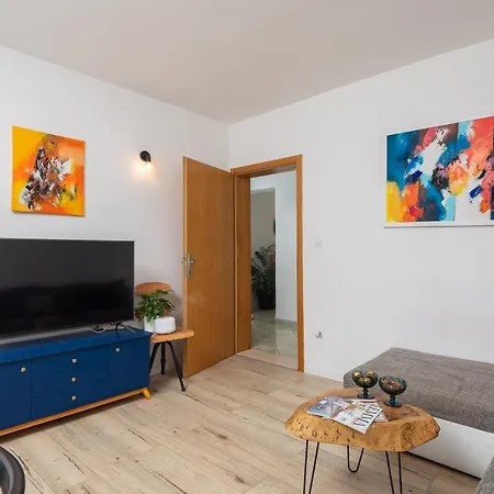 Apartment App - Private Parking & Terrace Split